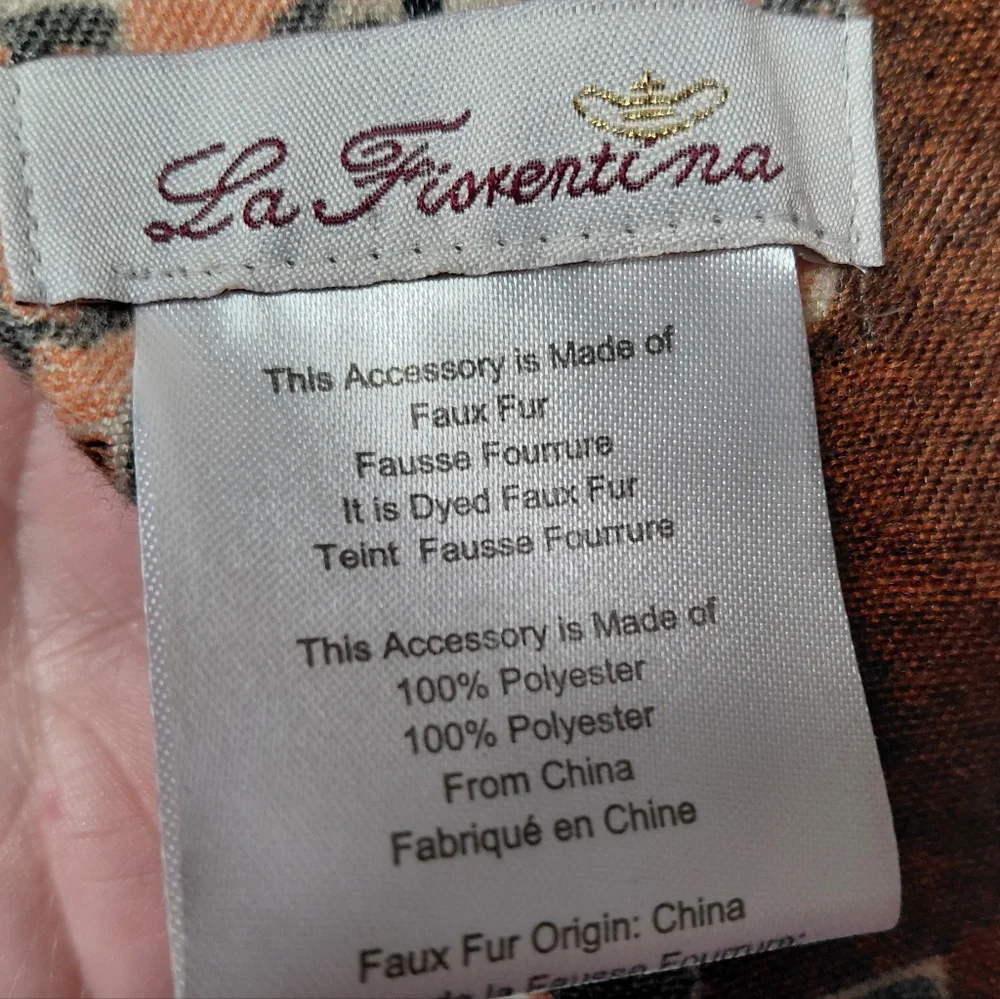 La Florentina Wrap Scarf Faux Fur Leopard Equestrian Print‎ Cream Black Orange